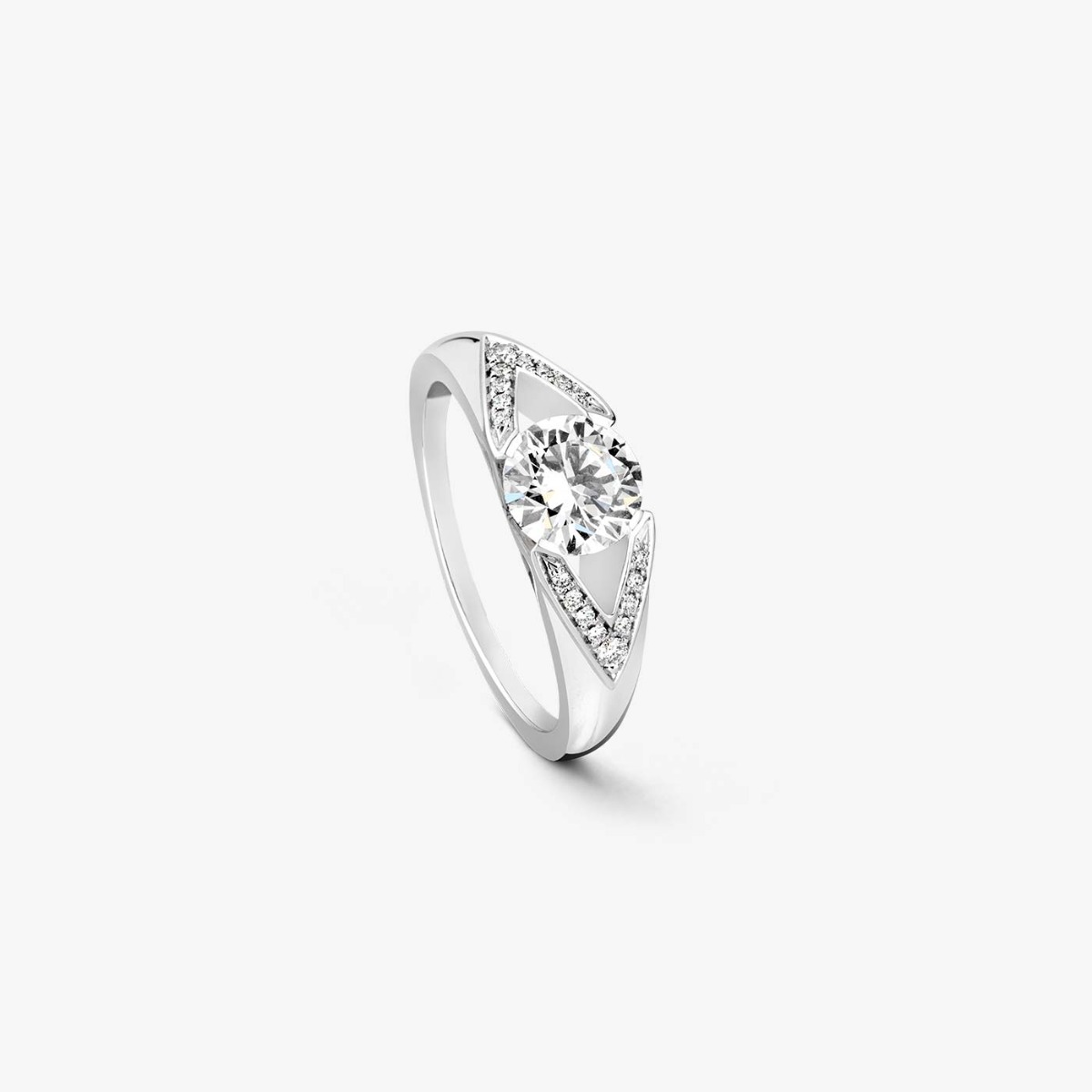 White Gold and 1 ct Diamond Victoire Solitaire Ring