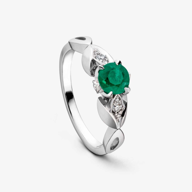 White Gold 5 mm Élisa Emerald Solitaire Ring