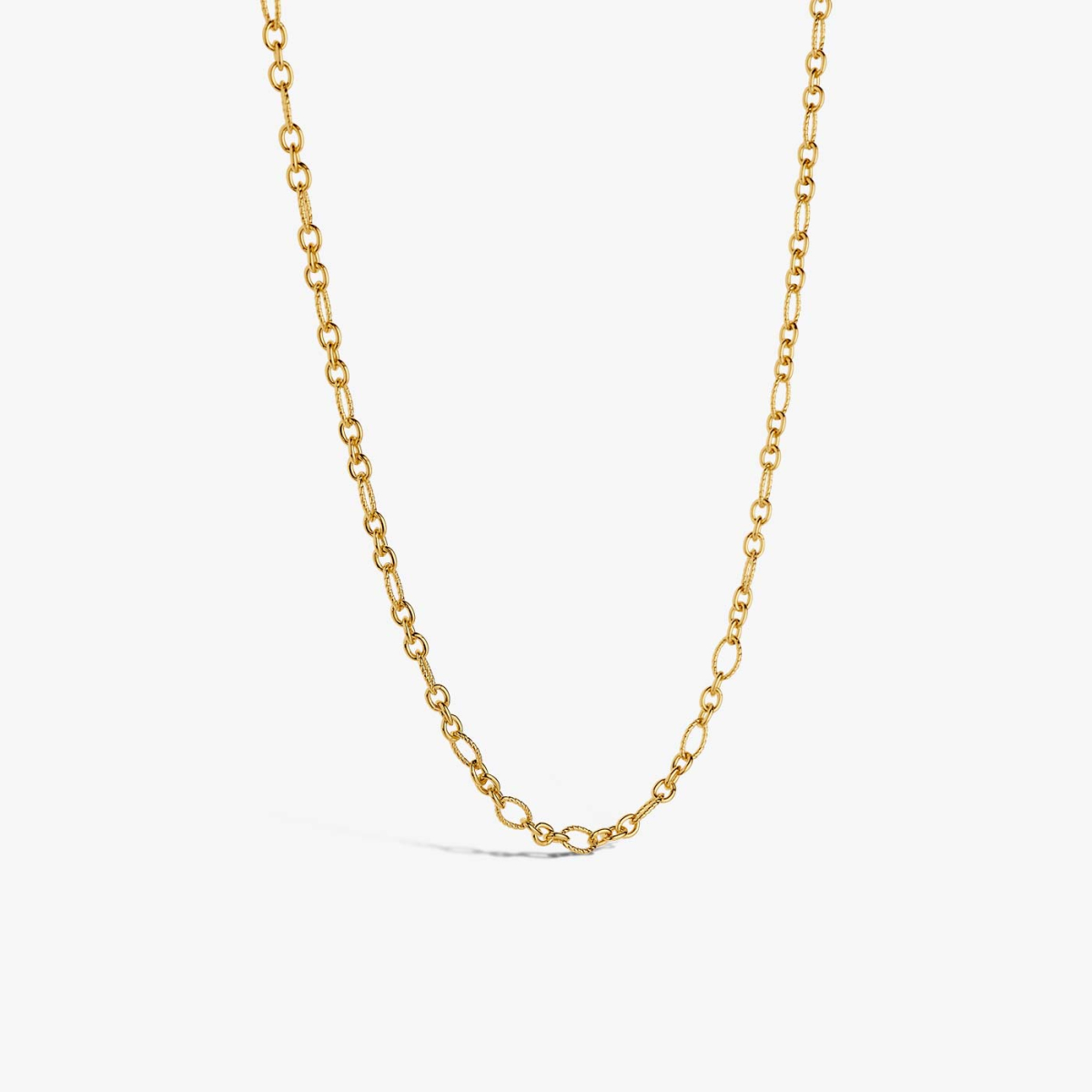 Silver-gilt Streaked Oval Mesh Chain, 80 cm, side view