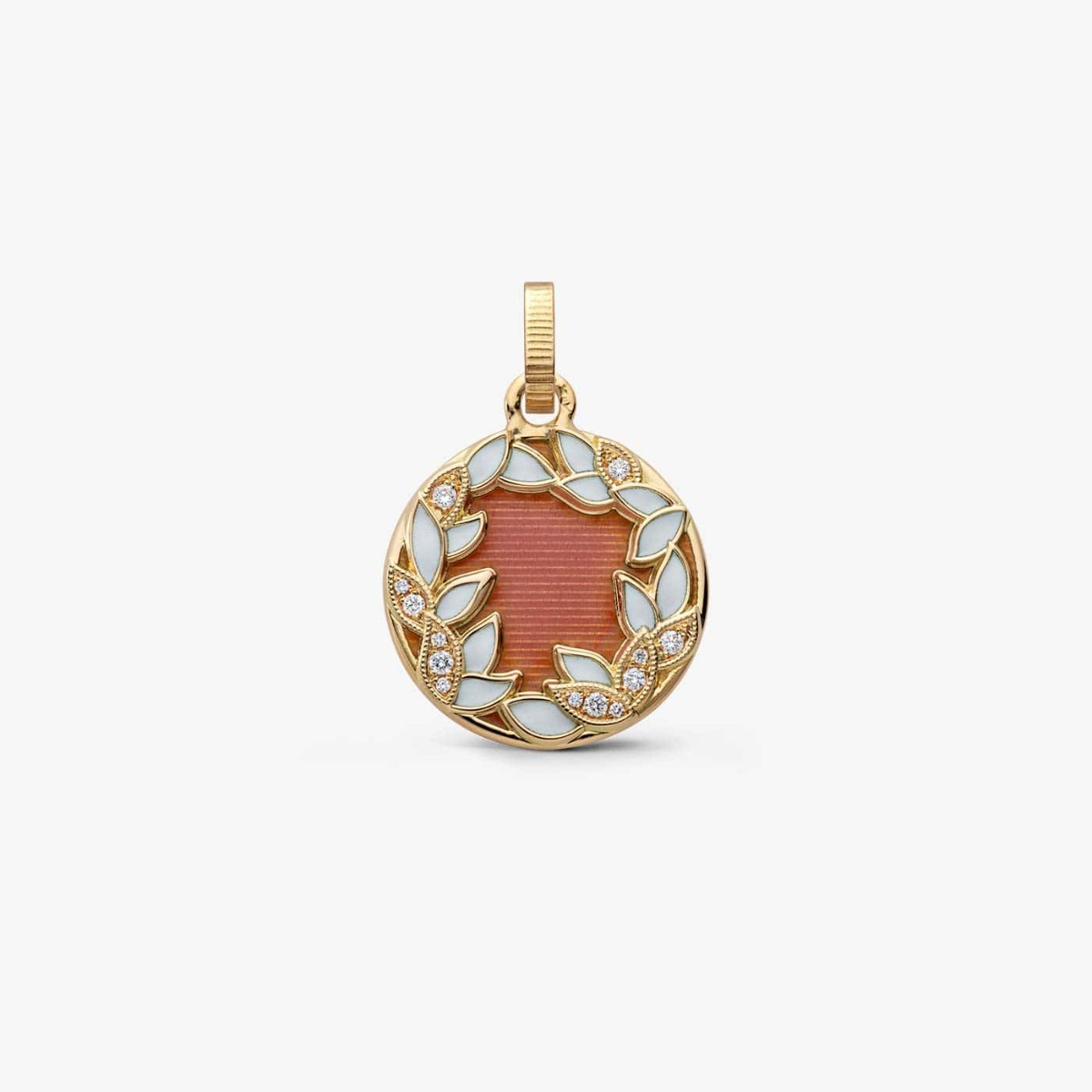 Pink Gaïa Medallion in Yellow Gold