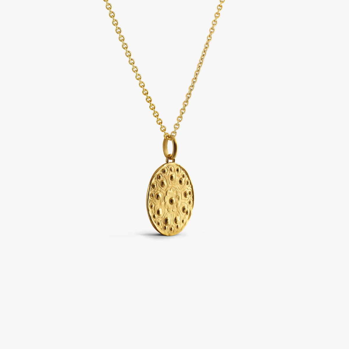 Yellow Gold Rosae Medallion, chain view