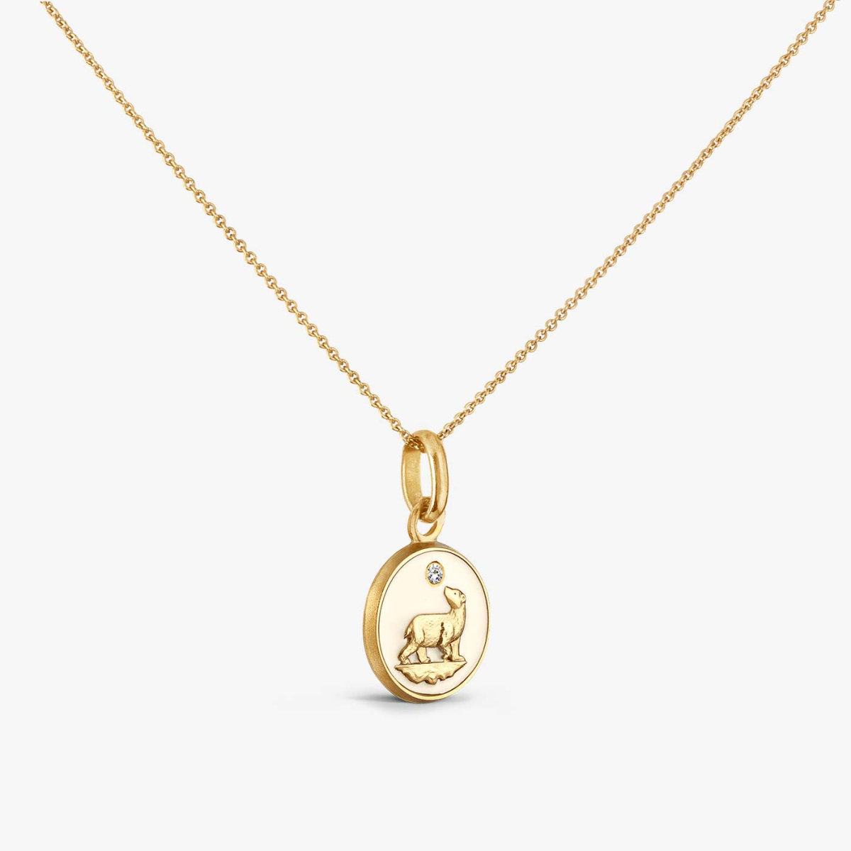 Bear Pendant in Yellow Gold and Diamond - Ivory, chain view