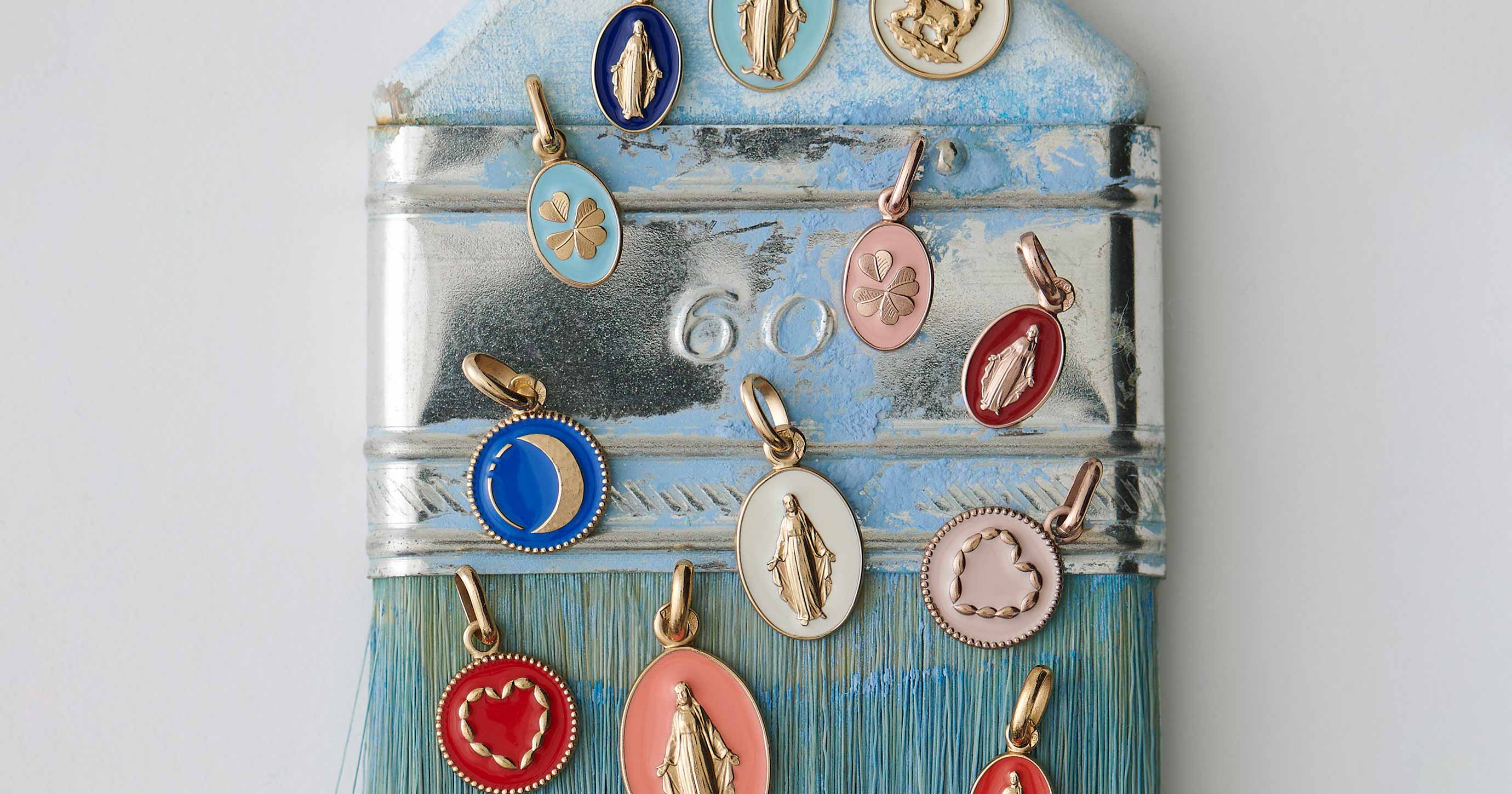 Women's and children's medallions - Arthus Bertrand - Artisan