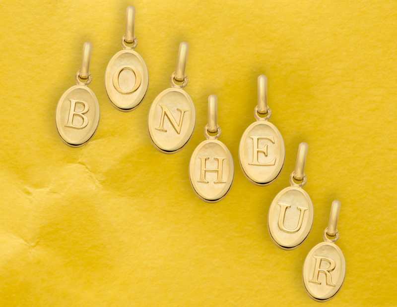 Medallion 1969 - rabanne X Arthus Bertrand